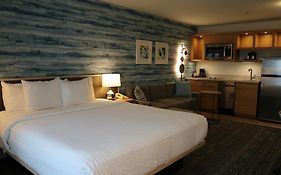Clarion Hotel Portland Airport